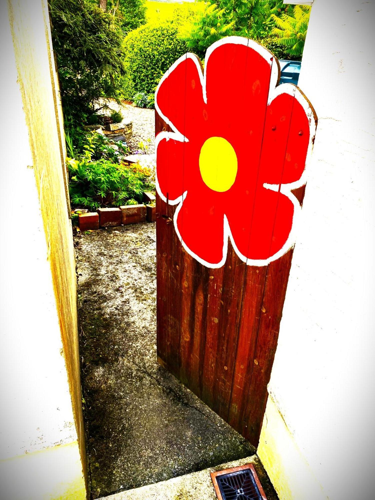 Heddfan Bed & Breakfast Llanboidy Bagian luar foto